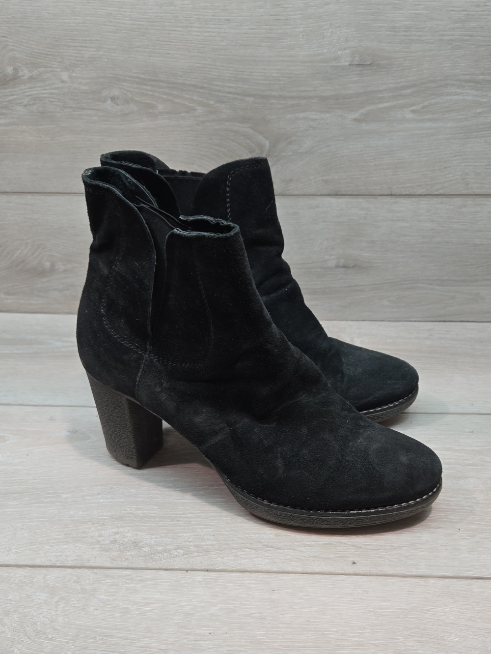 Manas Women Ankle Suede Heels Boots Shoes Sz 39/8